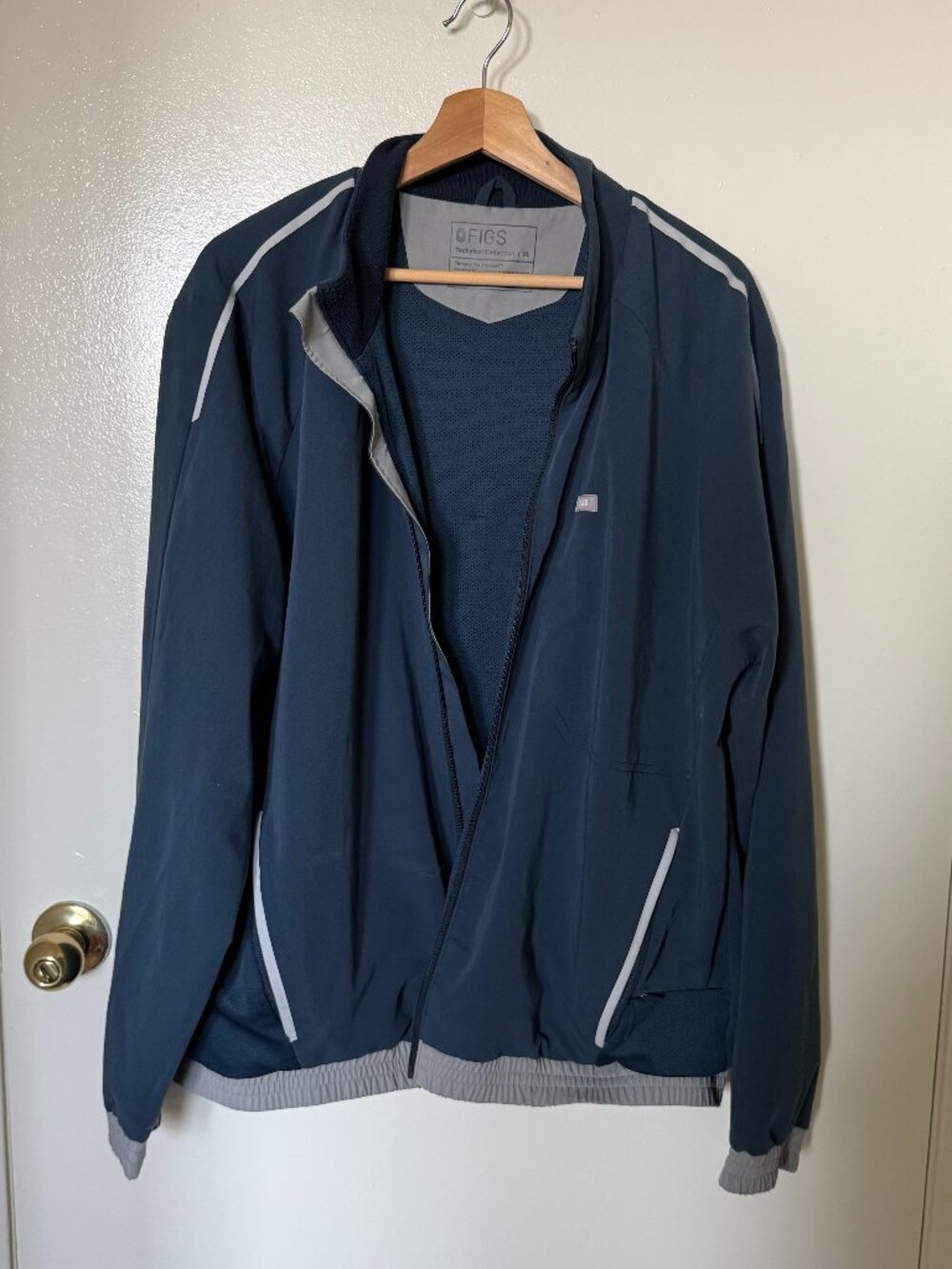 FIGS Cobaki Blue Gray Technical Collection Full Zip Jacket XL